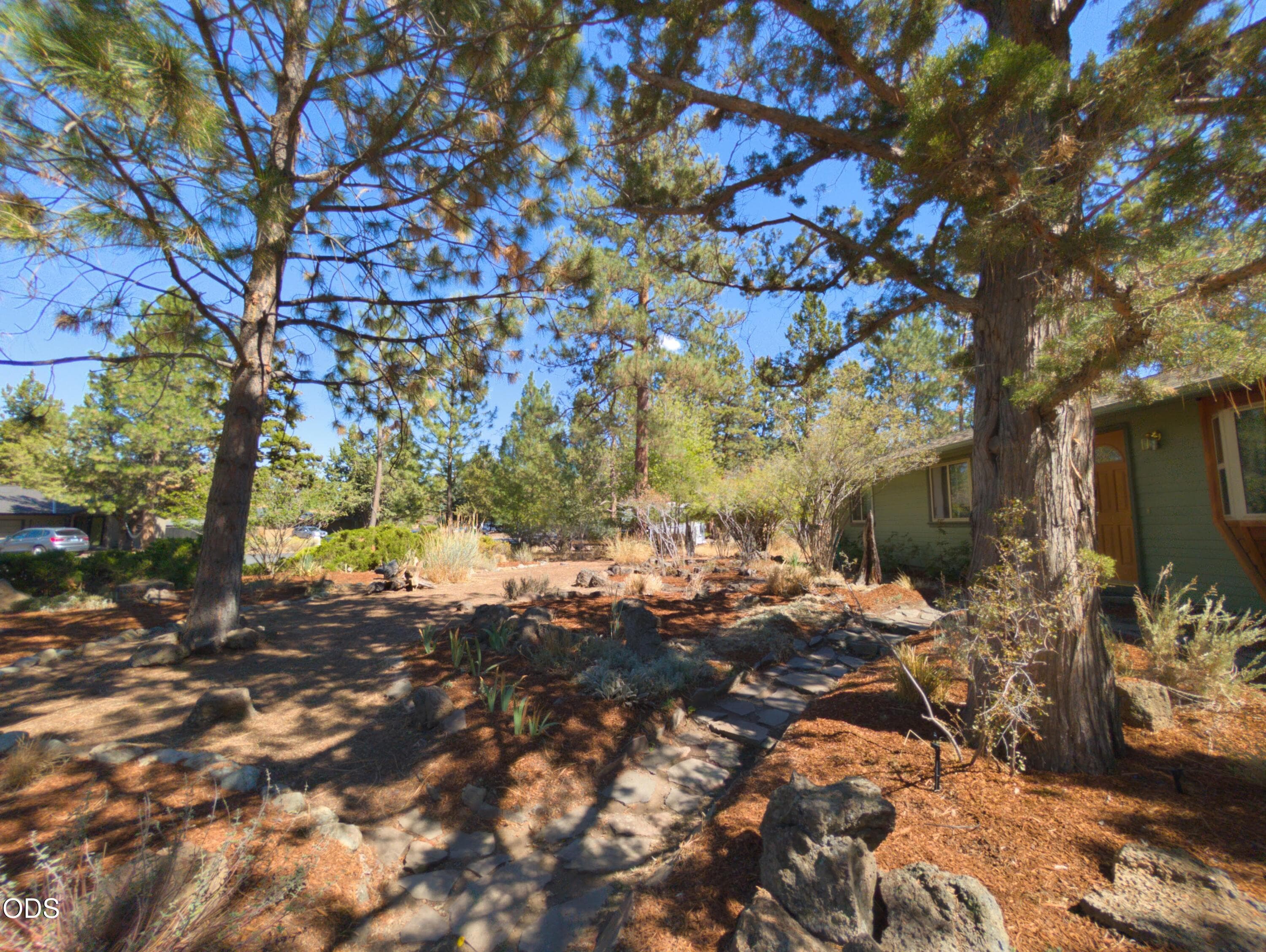 Photo 3 of 20941 Desert Woods Drive