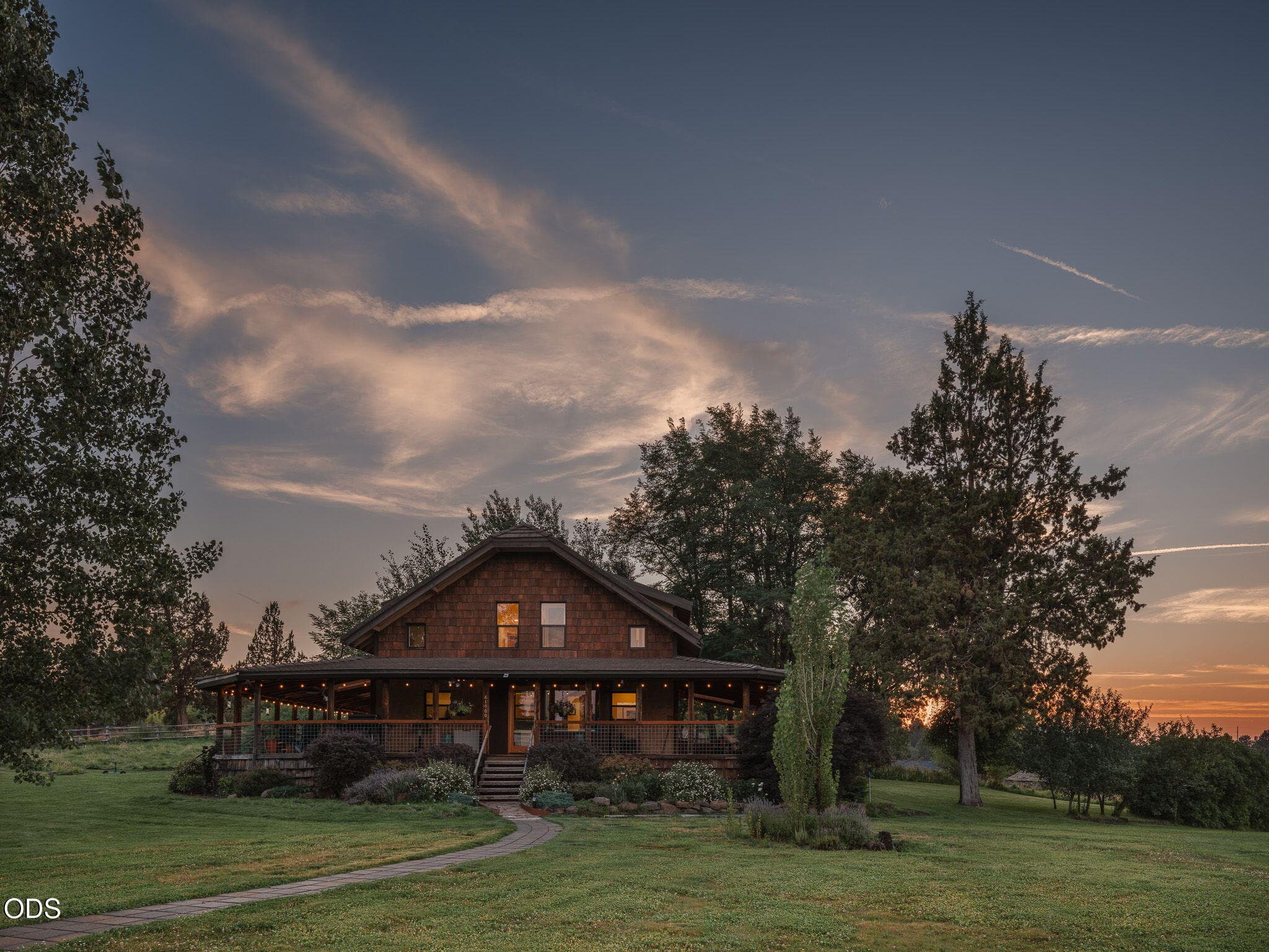 Photo 4 of 61859 Dobbin Road