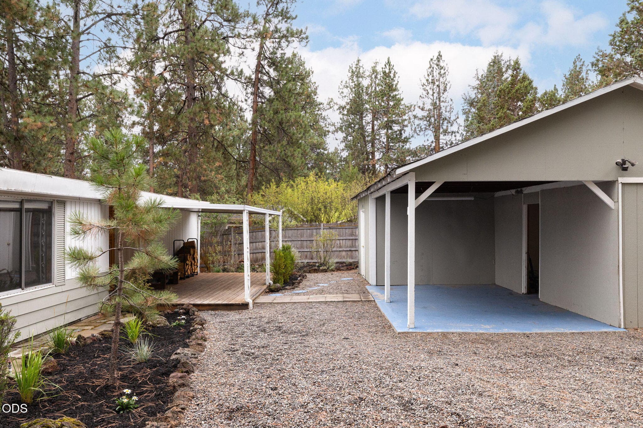 Photo 2 of 60936 Aspen Lane