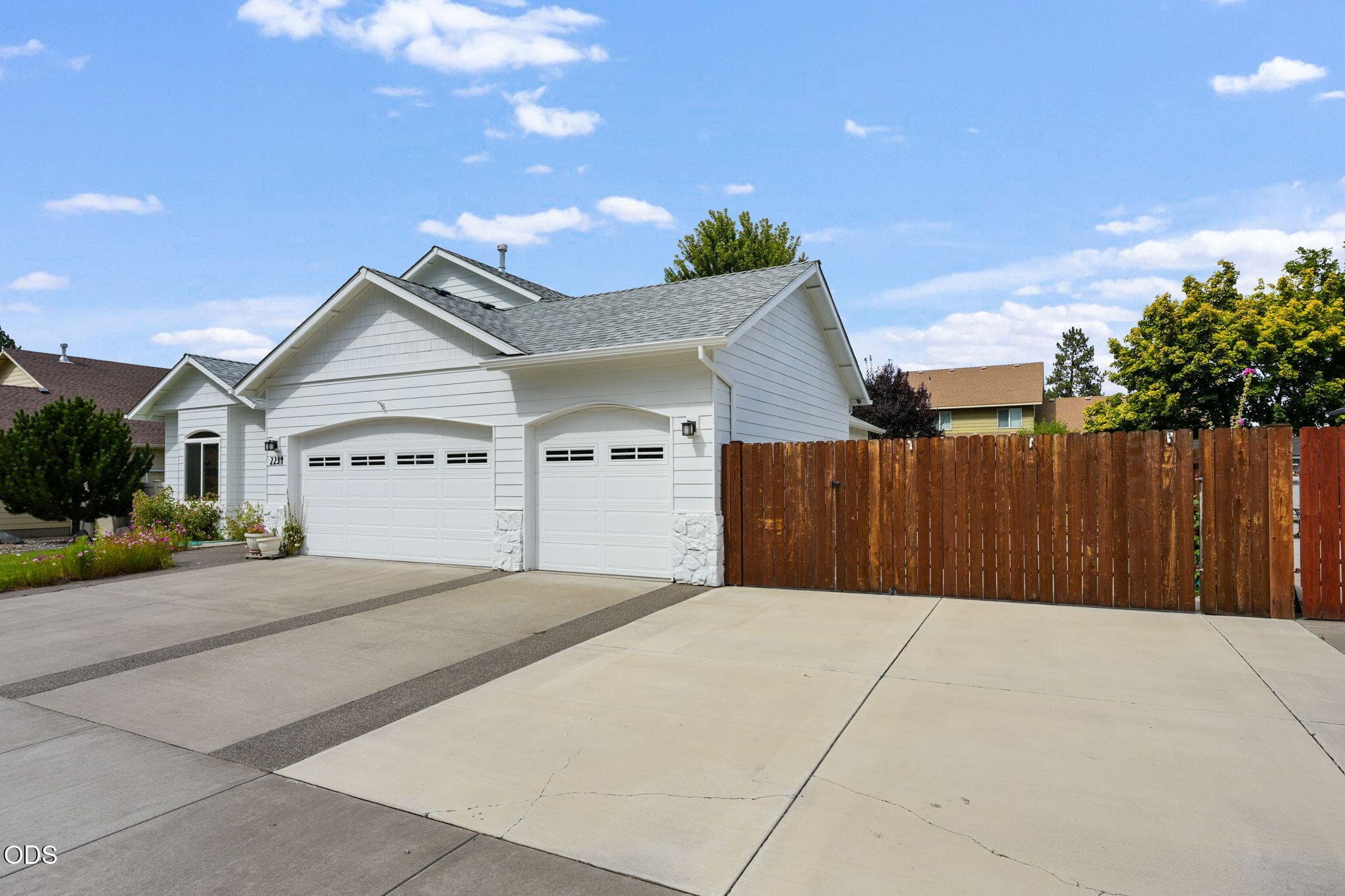 Photo 2 of 2234 SE Pilatus Lane
