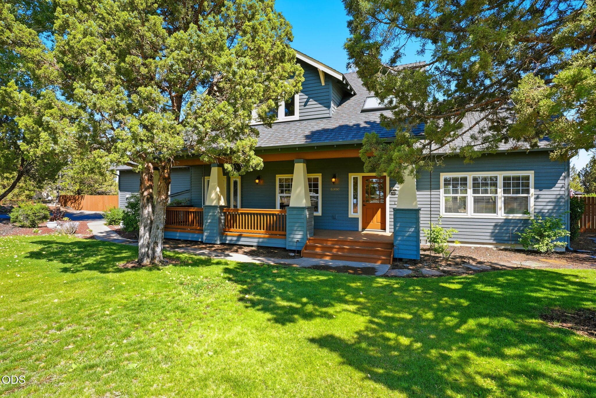 Photo 2 of 60430 Sunridge