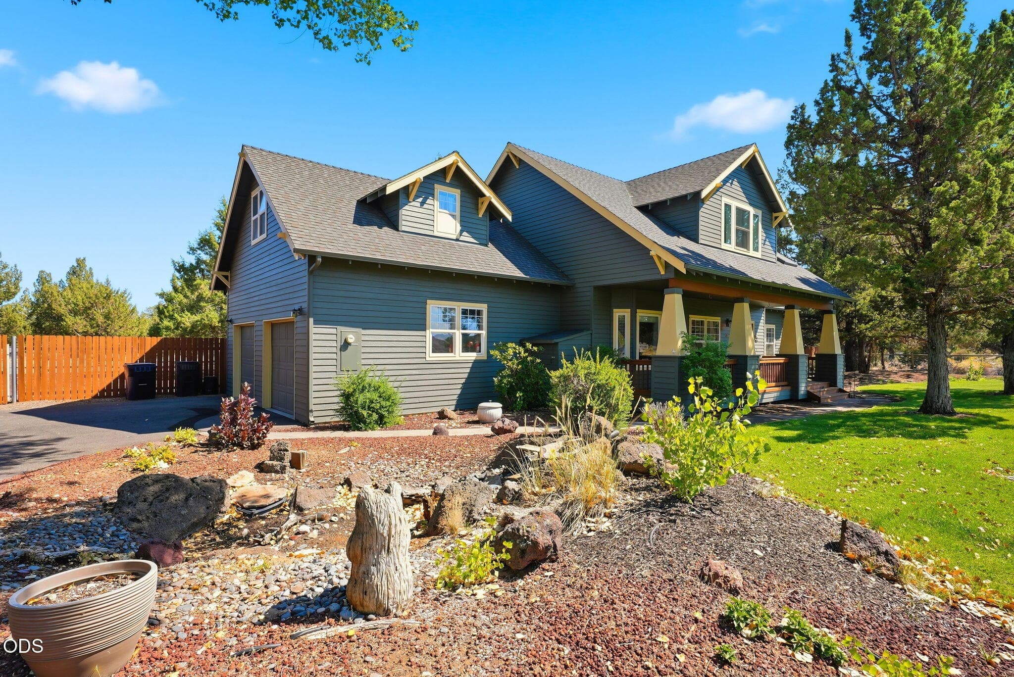 Photo 4 of 60430 Sunridge