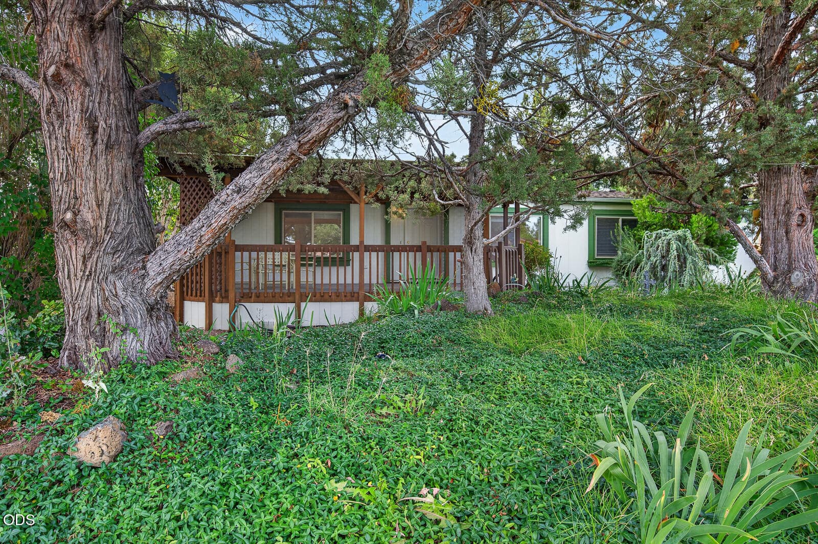 Photo 4 of 63741 Cascade Village Drive, 78