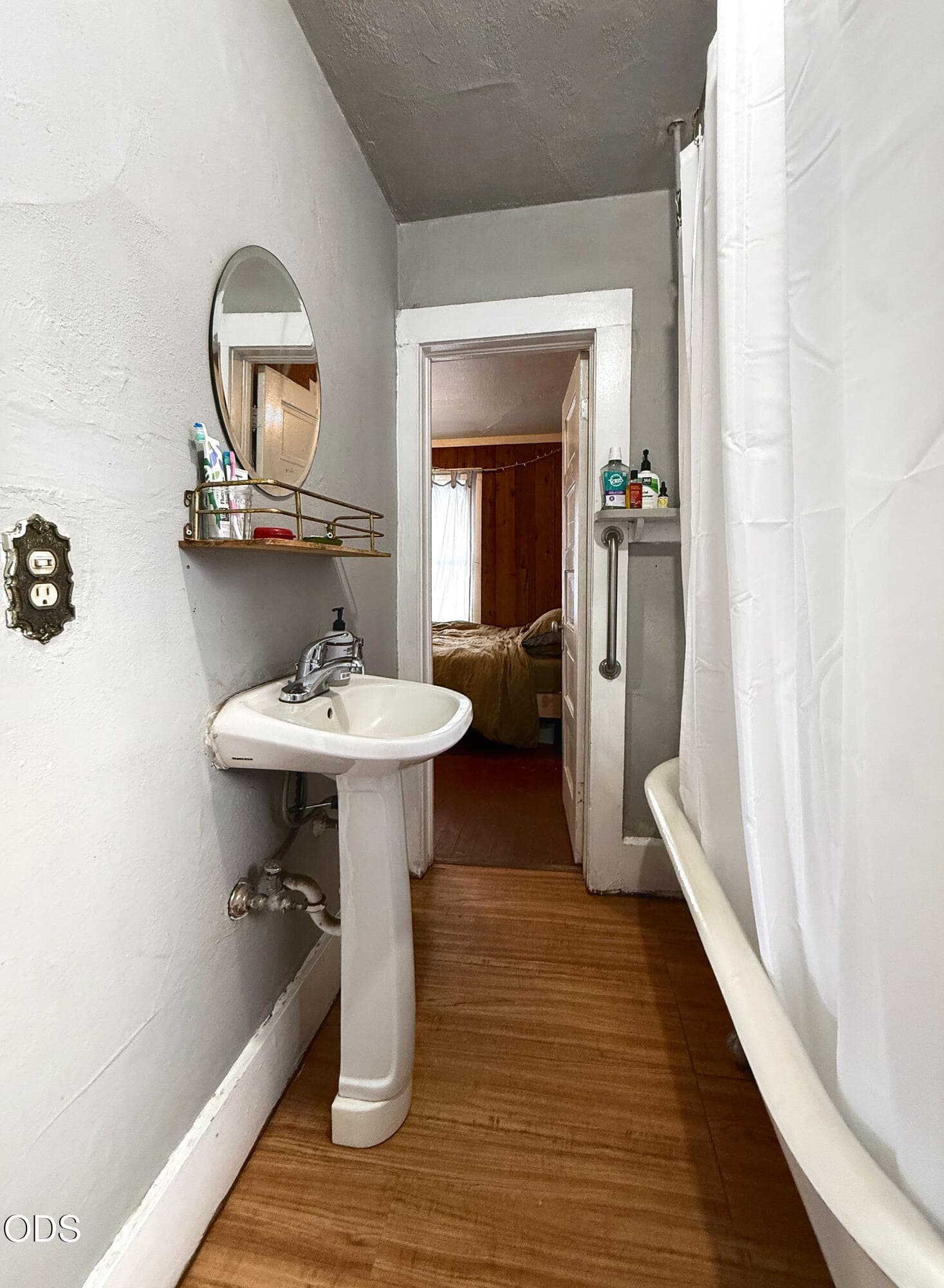Photo 39 of 942 NW Delaware Avenue