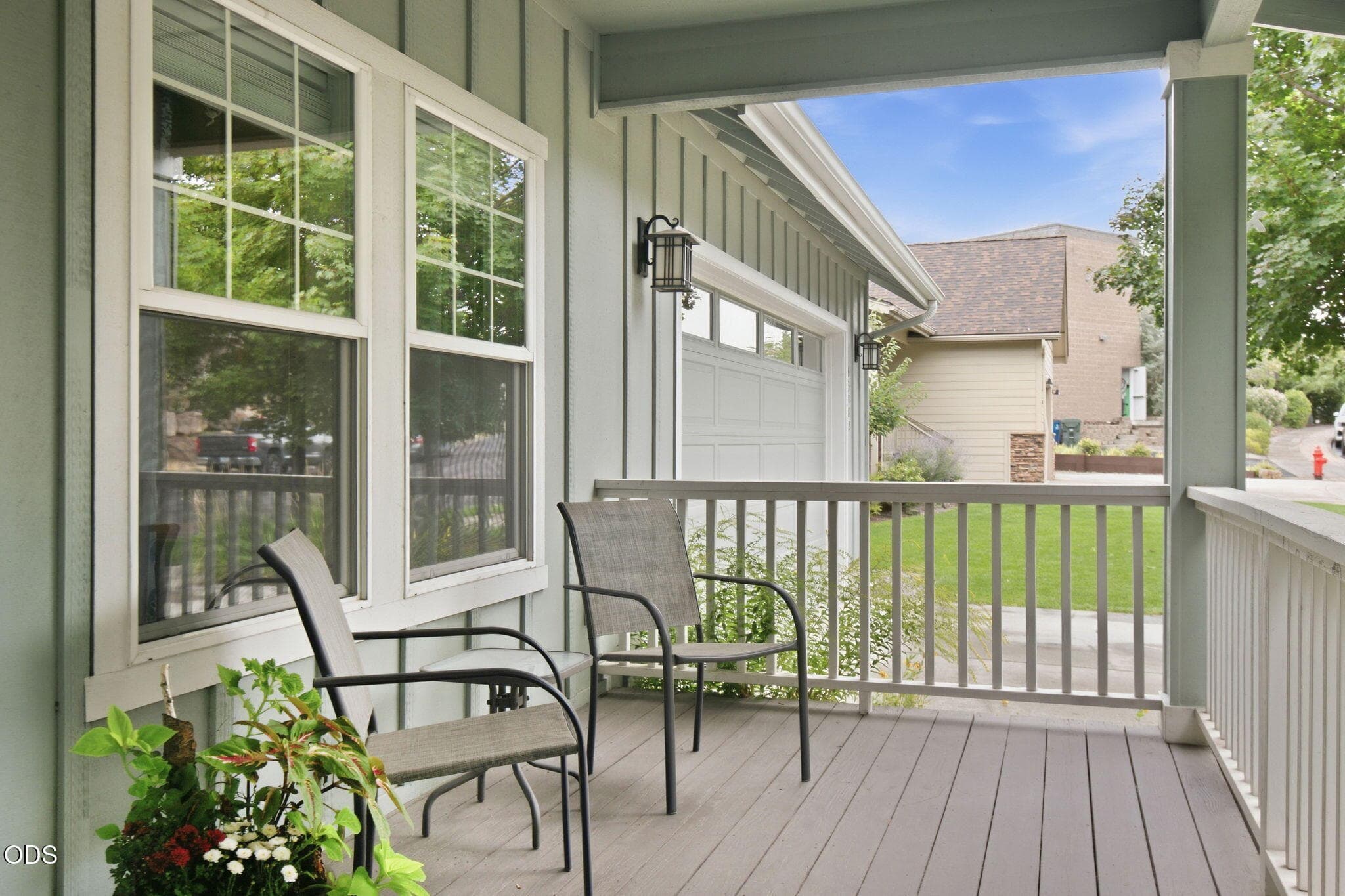 Photo 3 of 63082 Layton Avenue