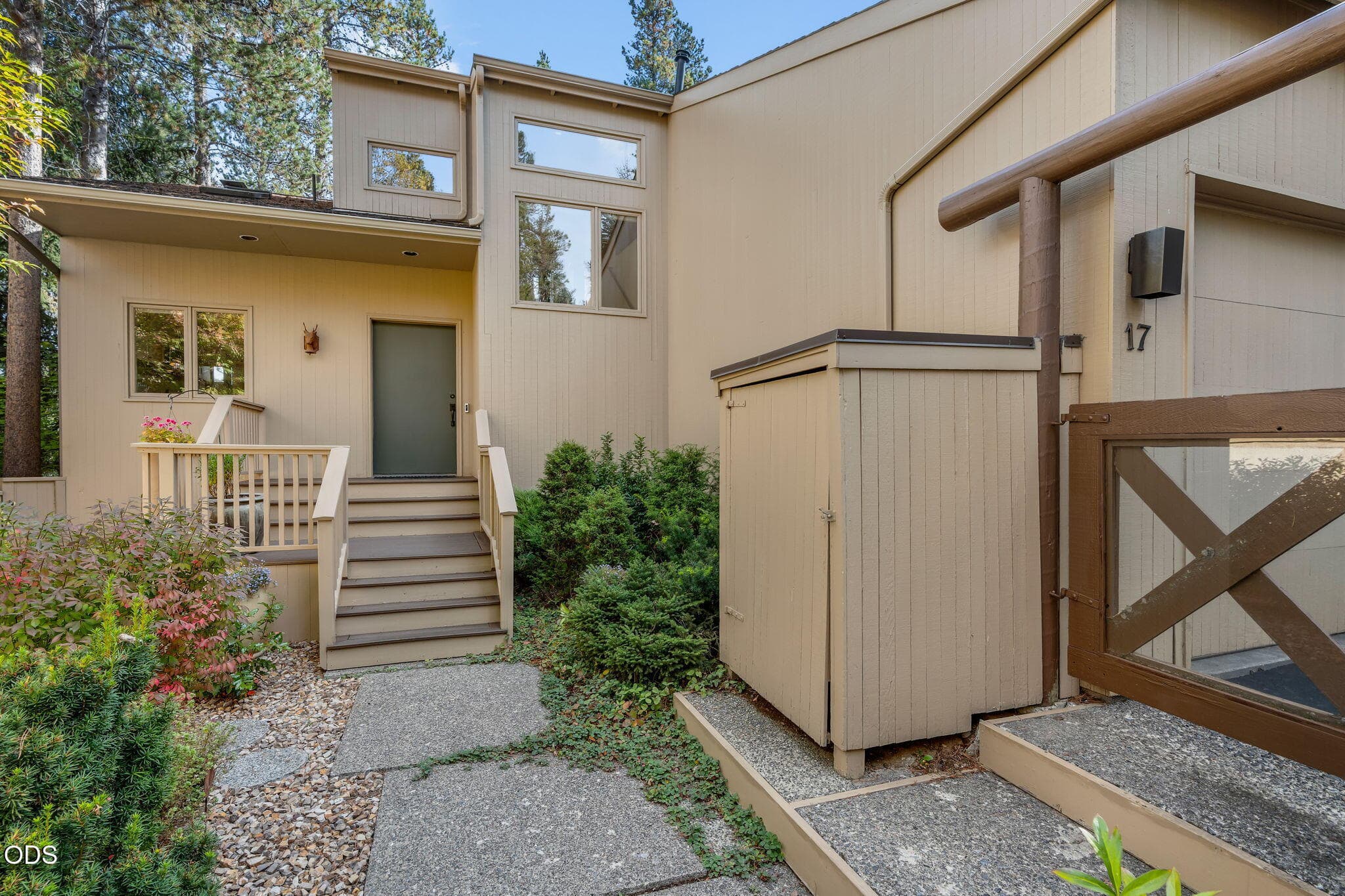 Photo 4 of 57824 17 Alberello Court