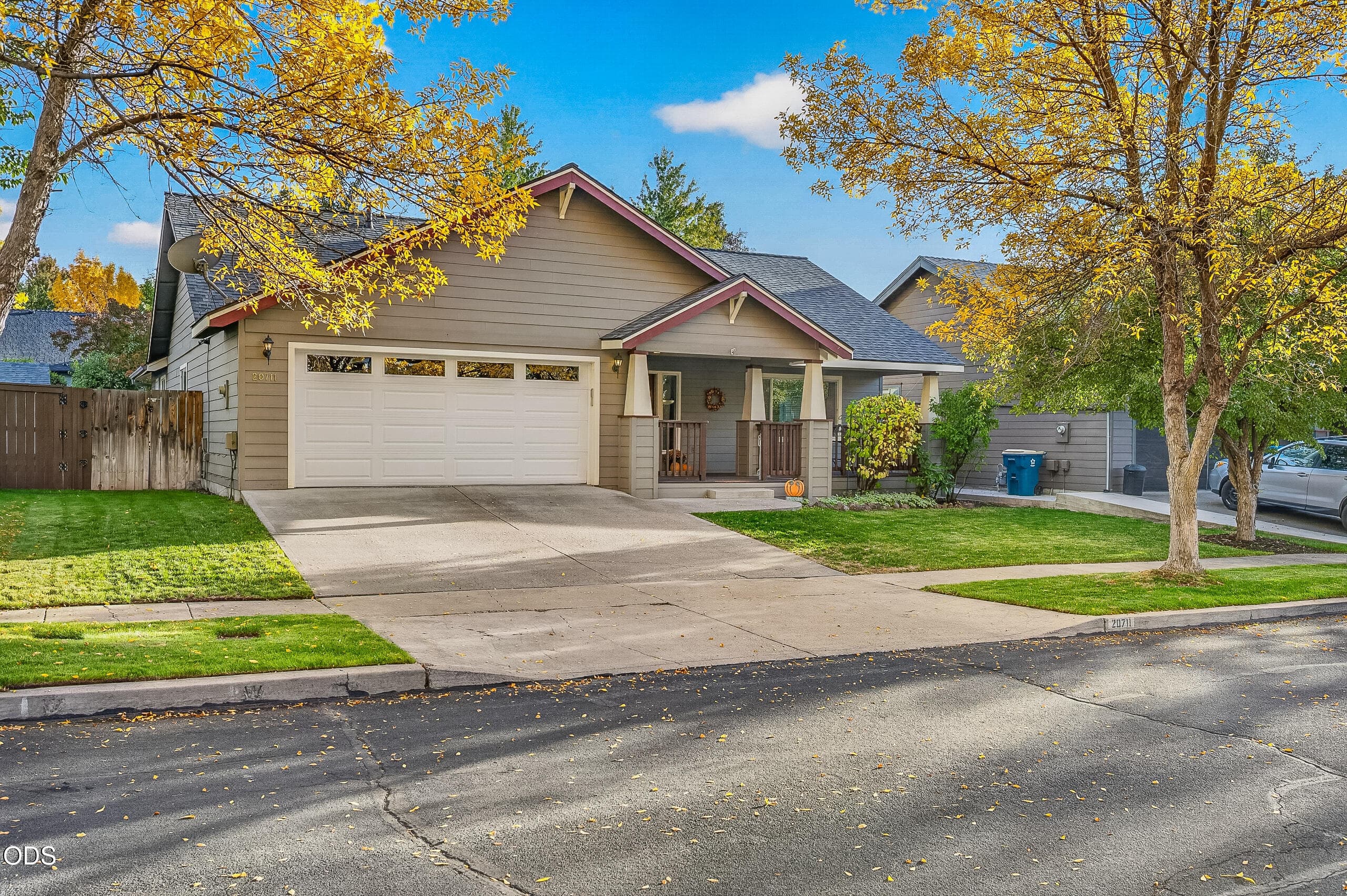 Photo 2 of 20711 Nicolette Drive