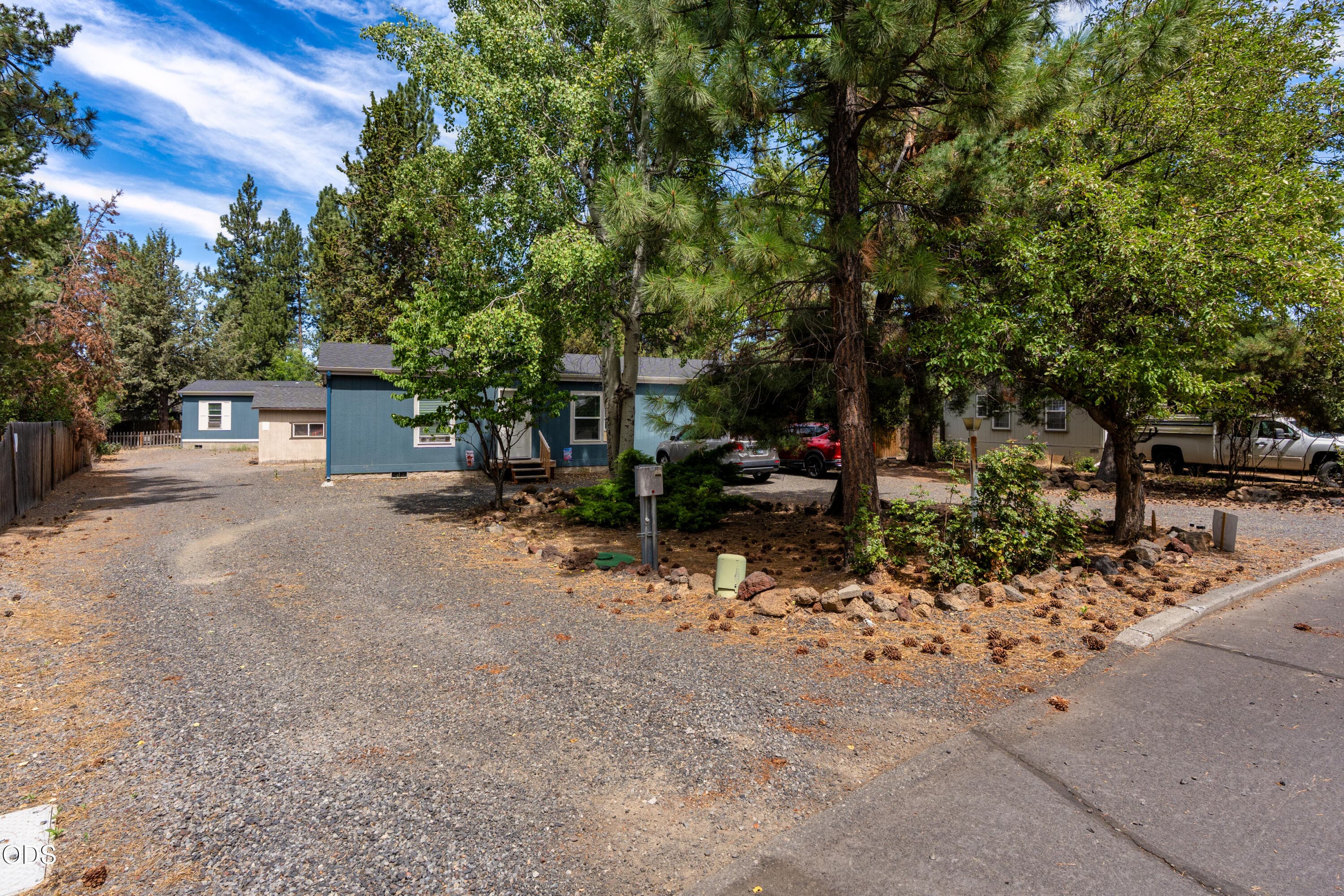 Photo 3 of 61071 Chuckanut Drive