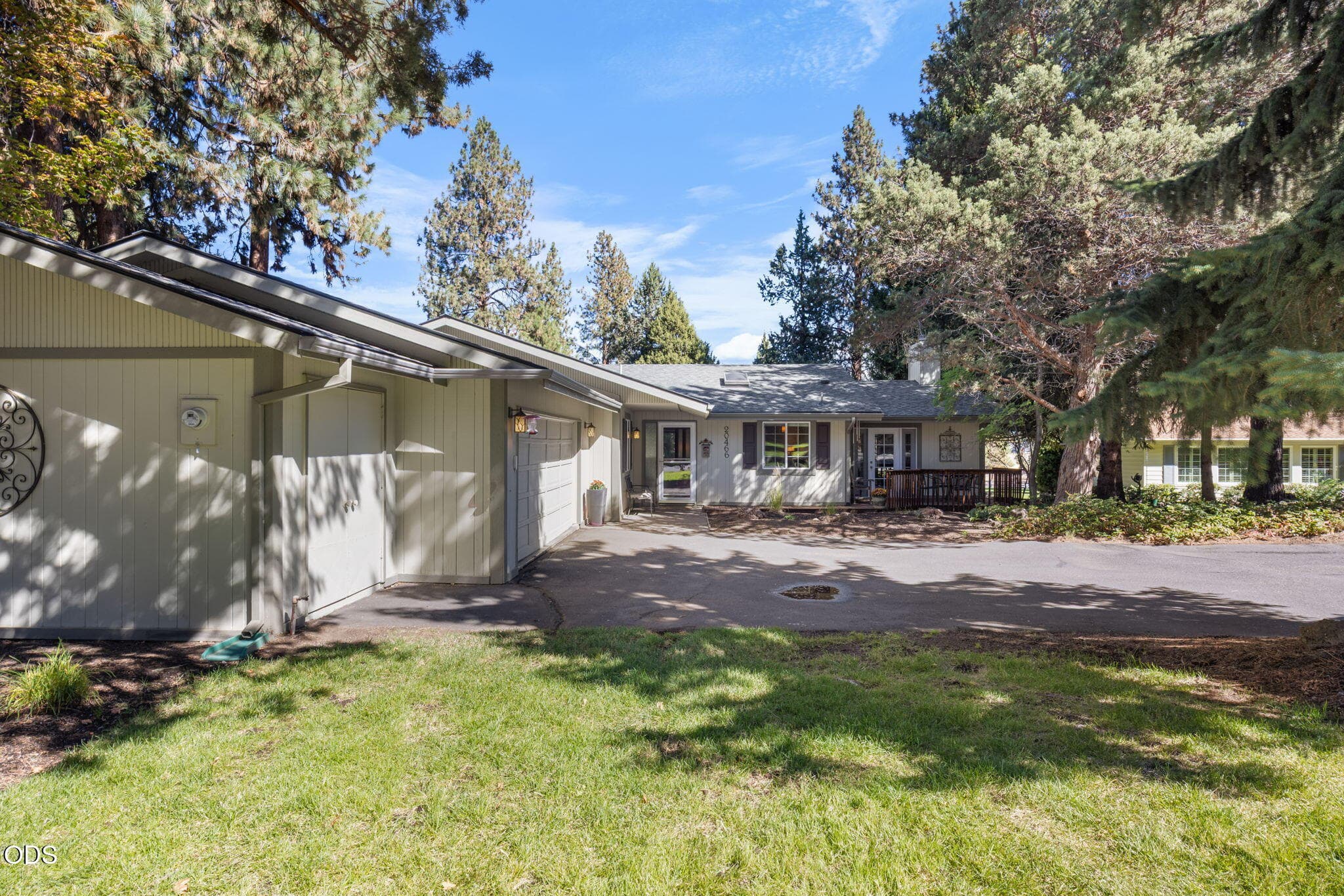 Photo 2 of 20466 Mainline Road