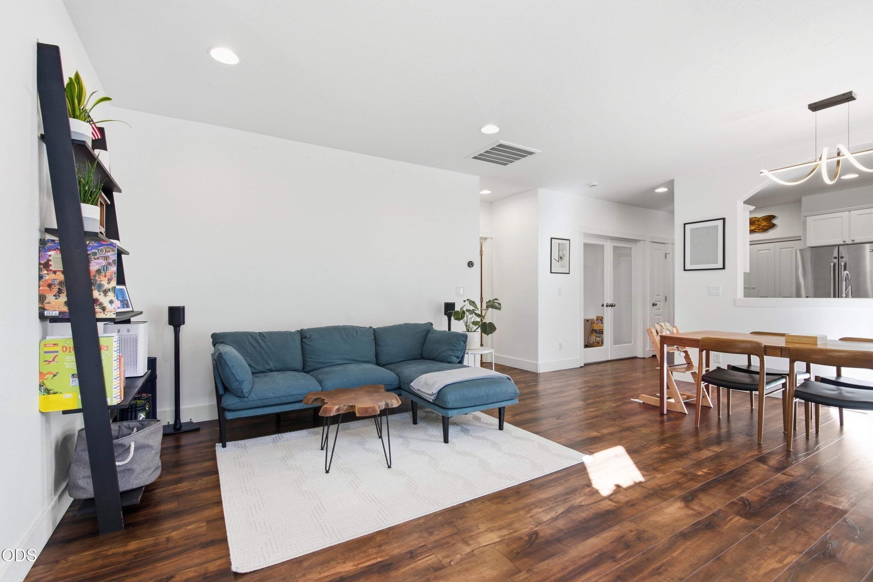 Photo 4 of 21124 Azalia Avenue