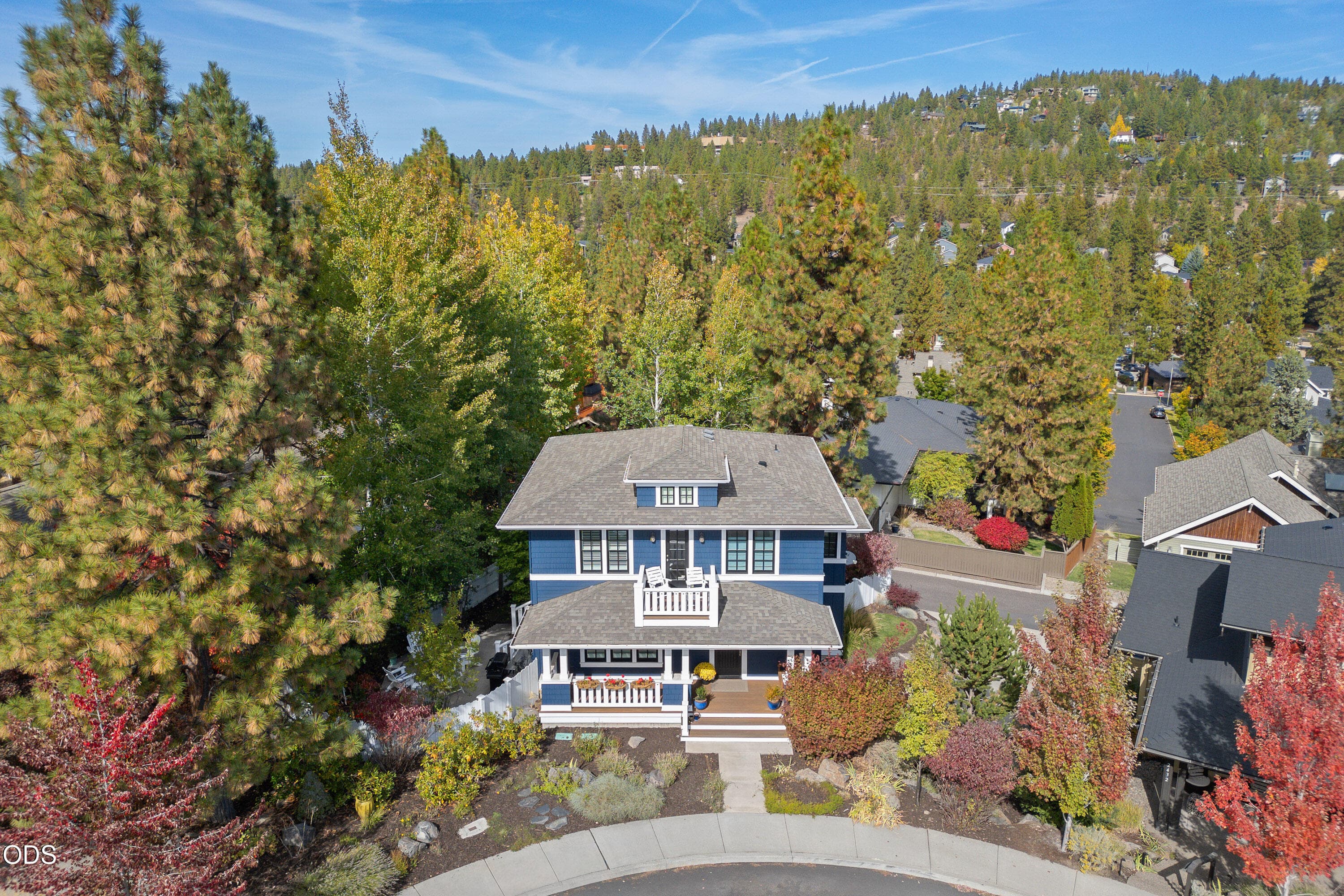 Photo 3 of 2436 NW Sacagawea Lane