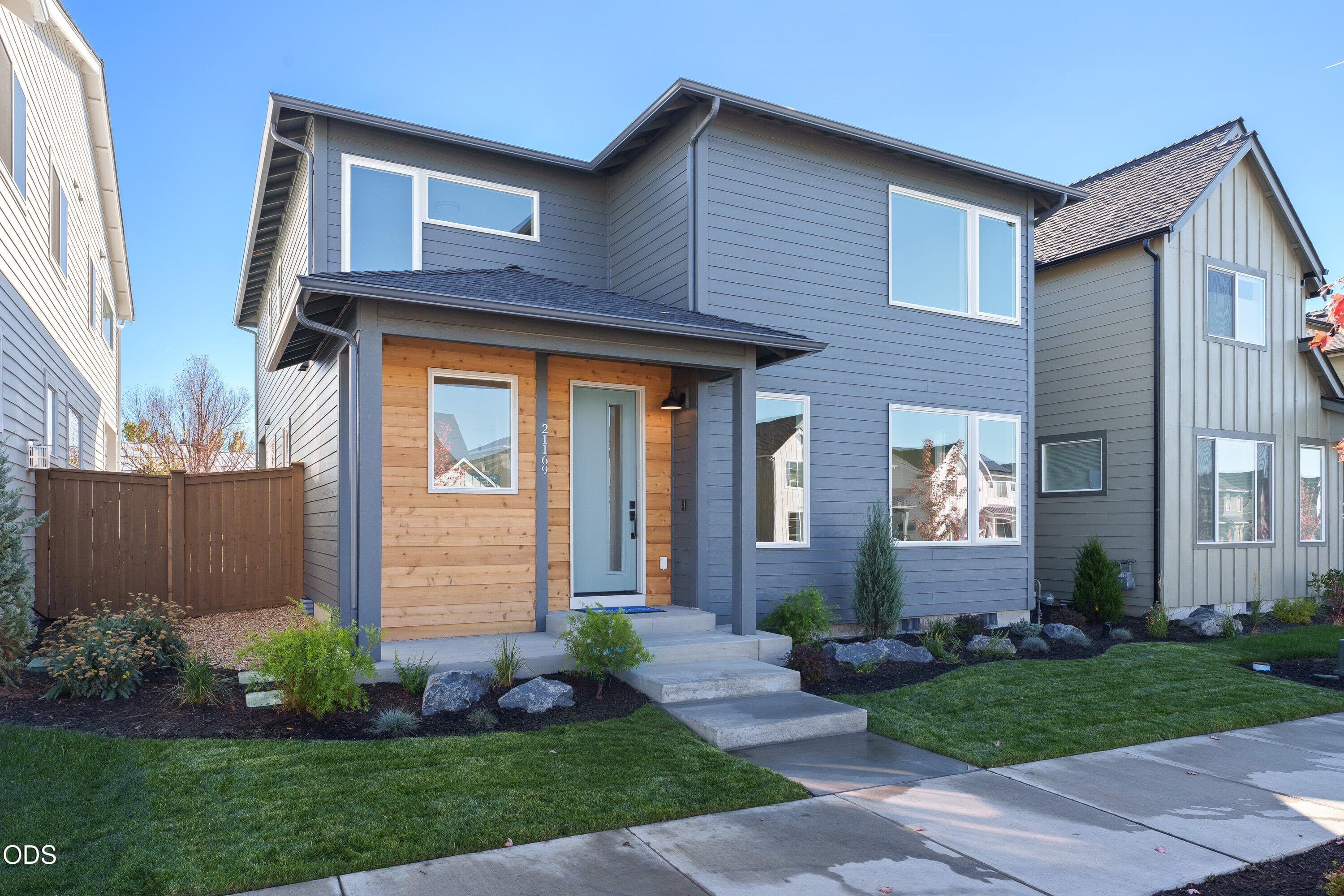 Photo 2 of 21169 NE Beall Drive, #12