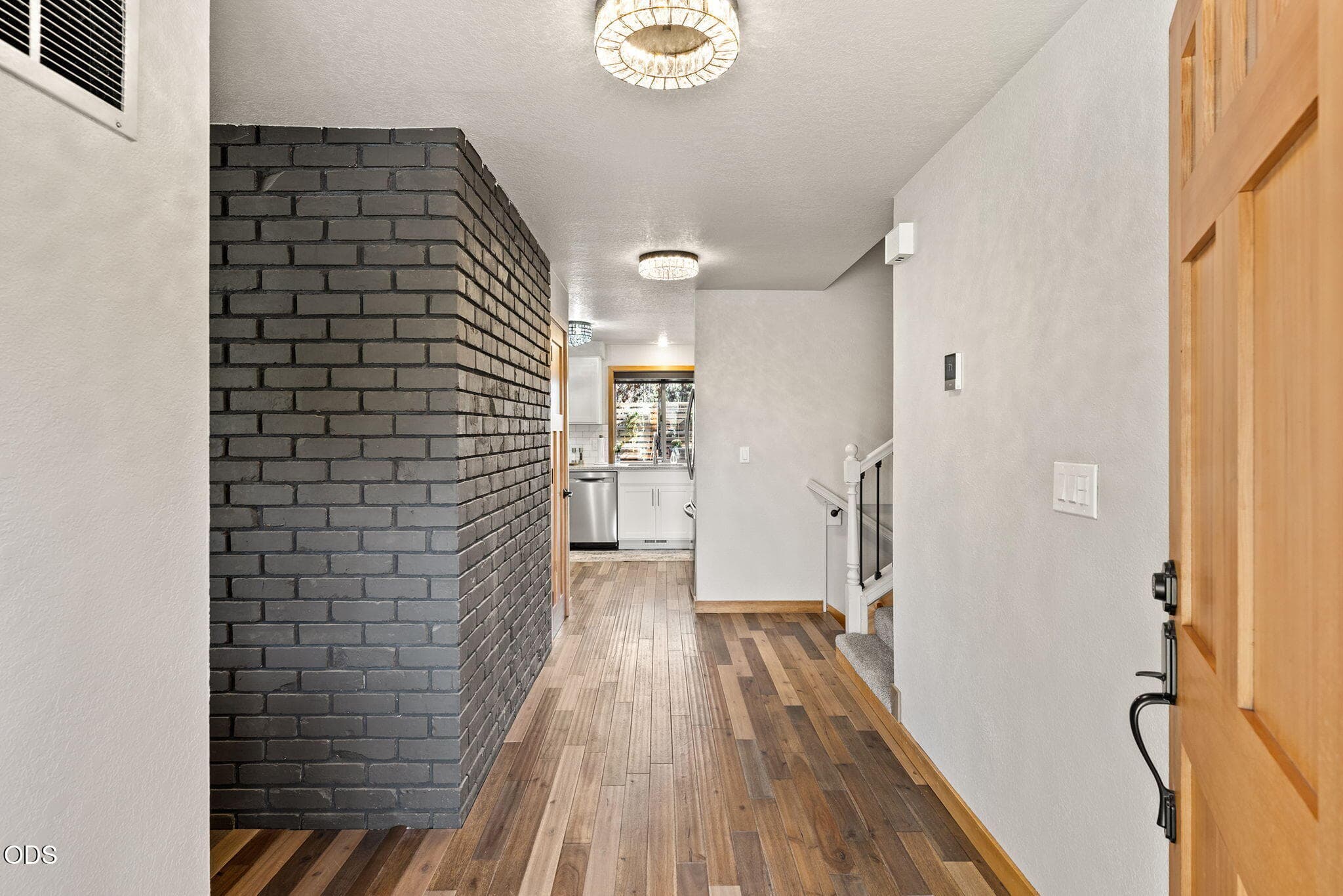 Photo 4 of 1430 NE Sharkey Terrace