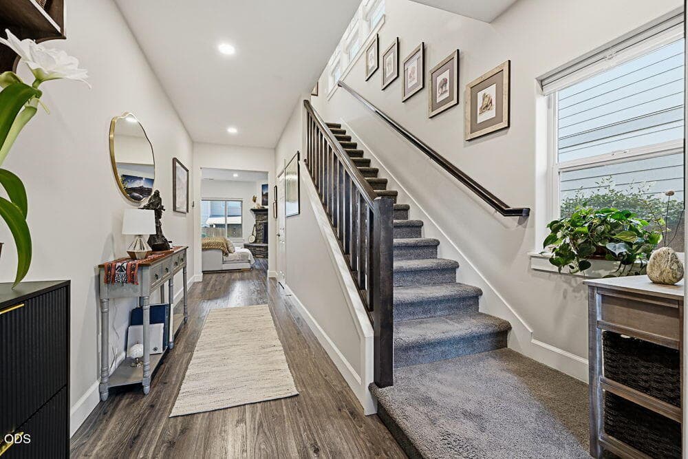 Photo 4 of 3108 NE Marea Drive