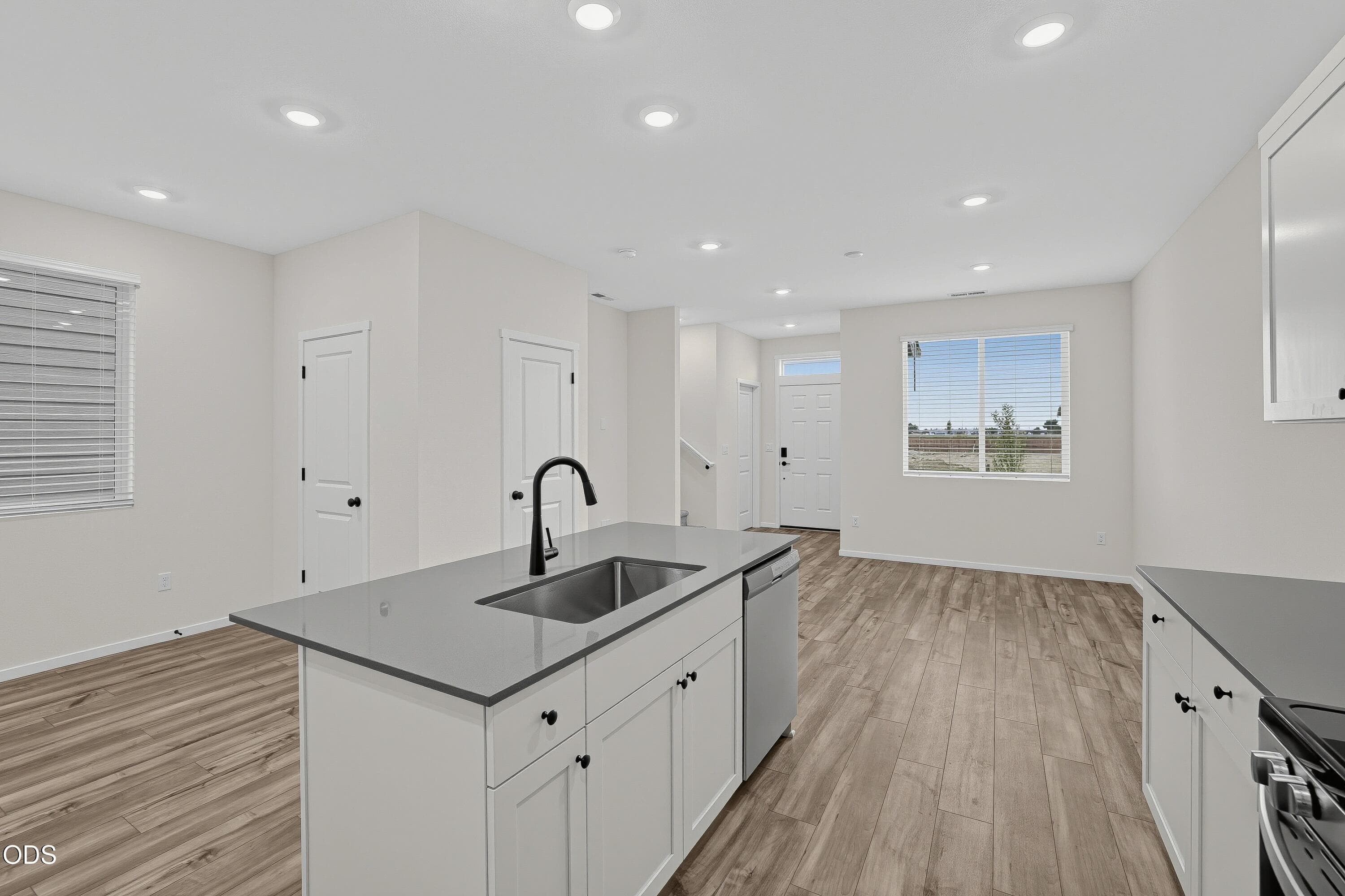Photo 2 of 61534 Parrell Rd, 10