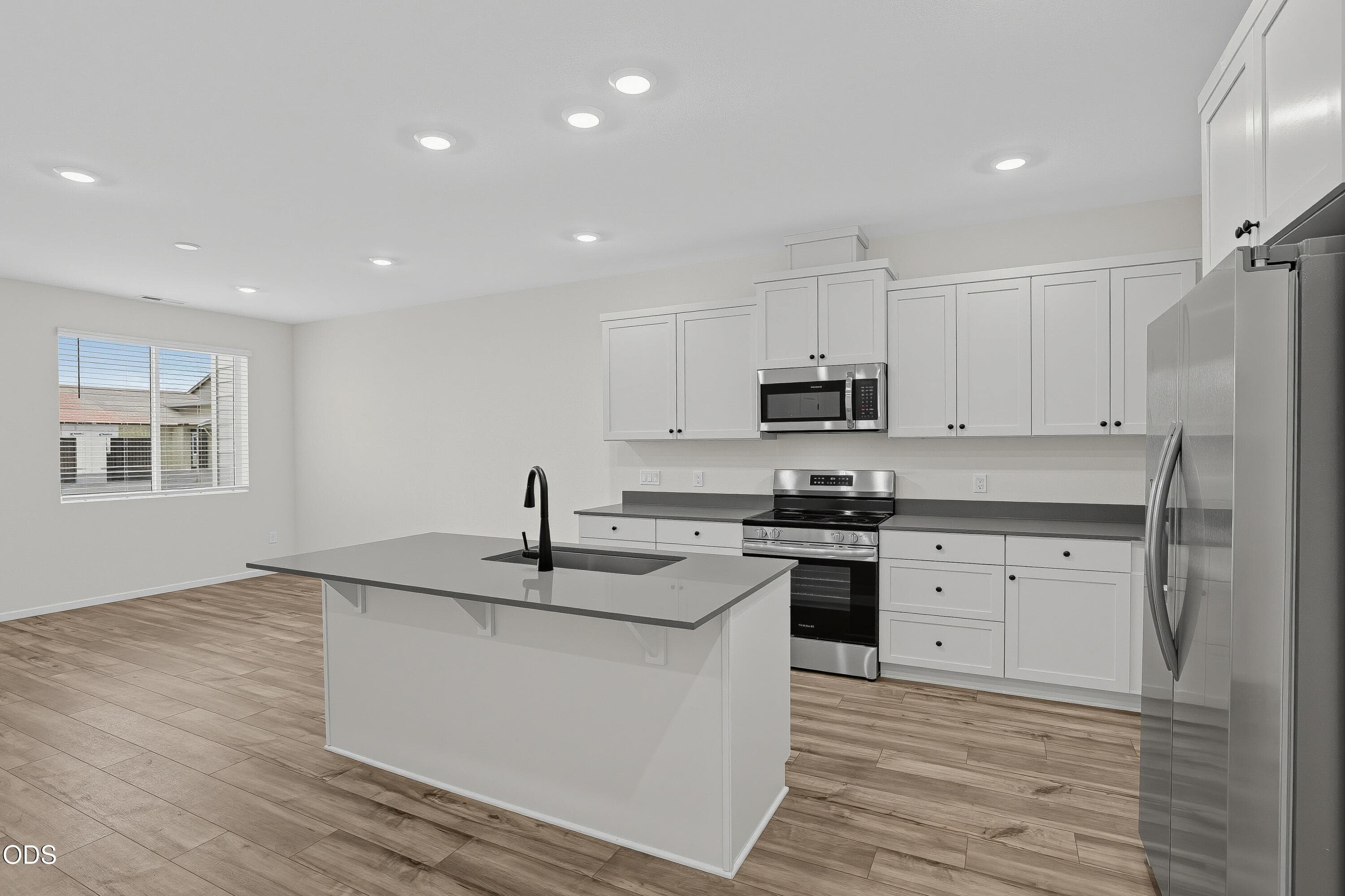 Photo 4 of 61534 Parrell Rd, 10